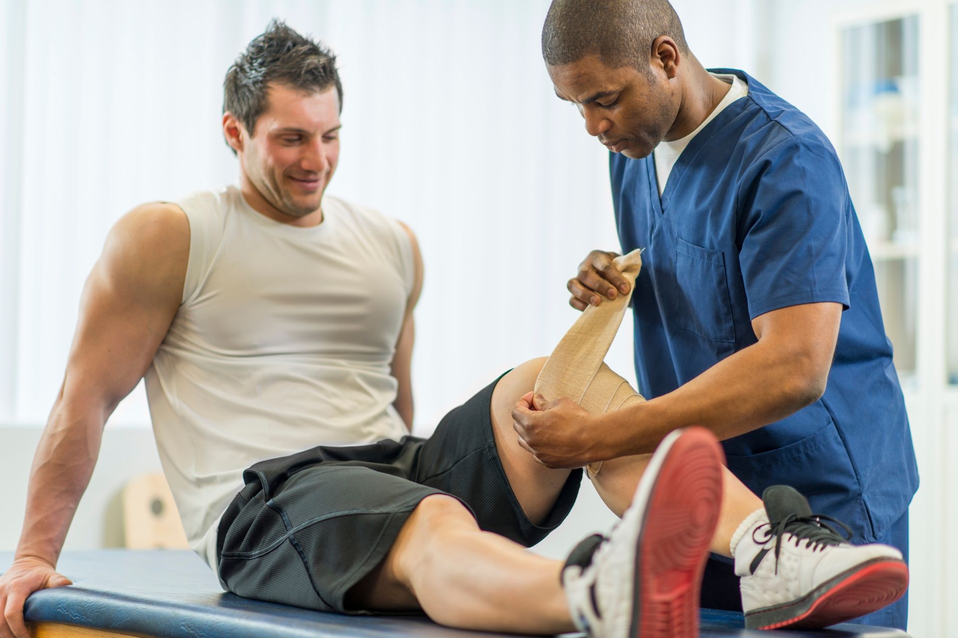 Can the results of a Functional Movement Screening (FMS) help identify potential risk factors for injury?